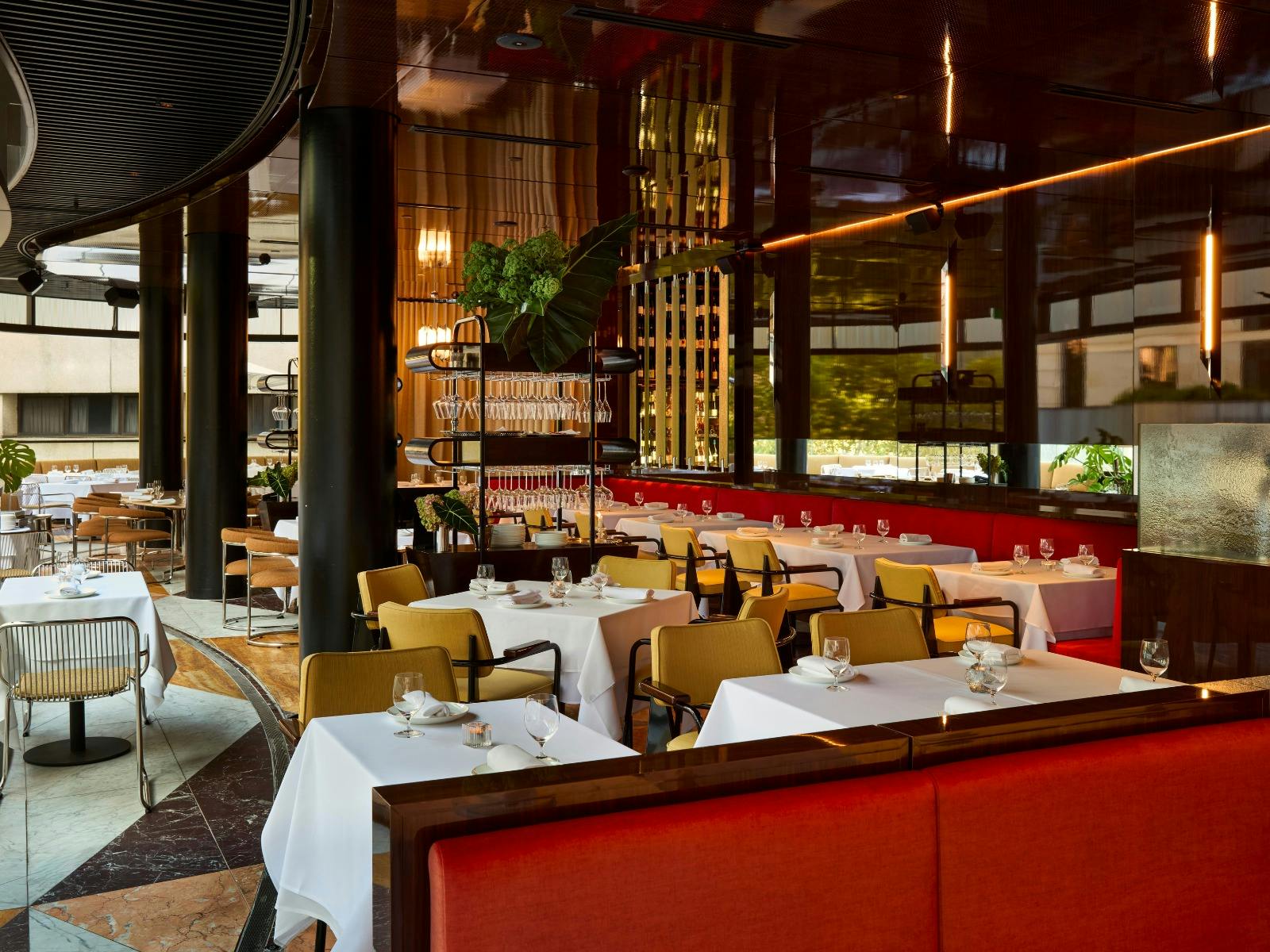 Luxurious restaurant dining room