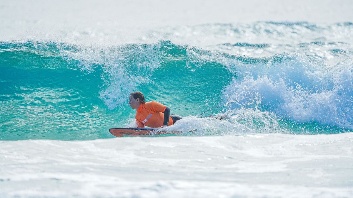 Adaptive Surfing