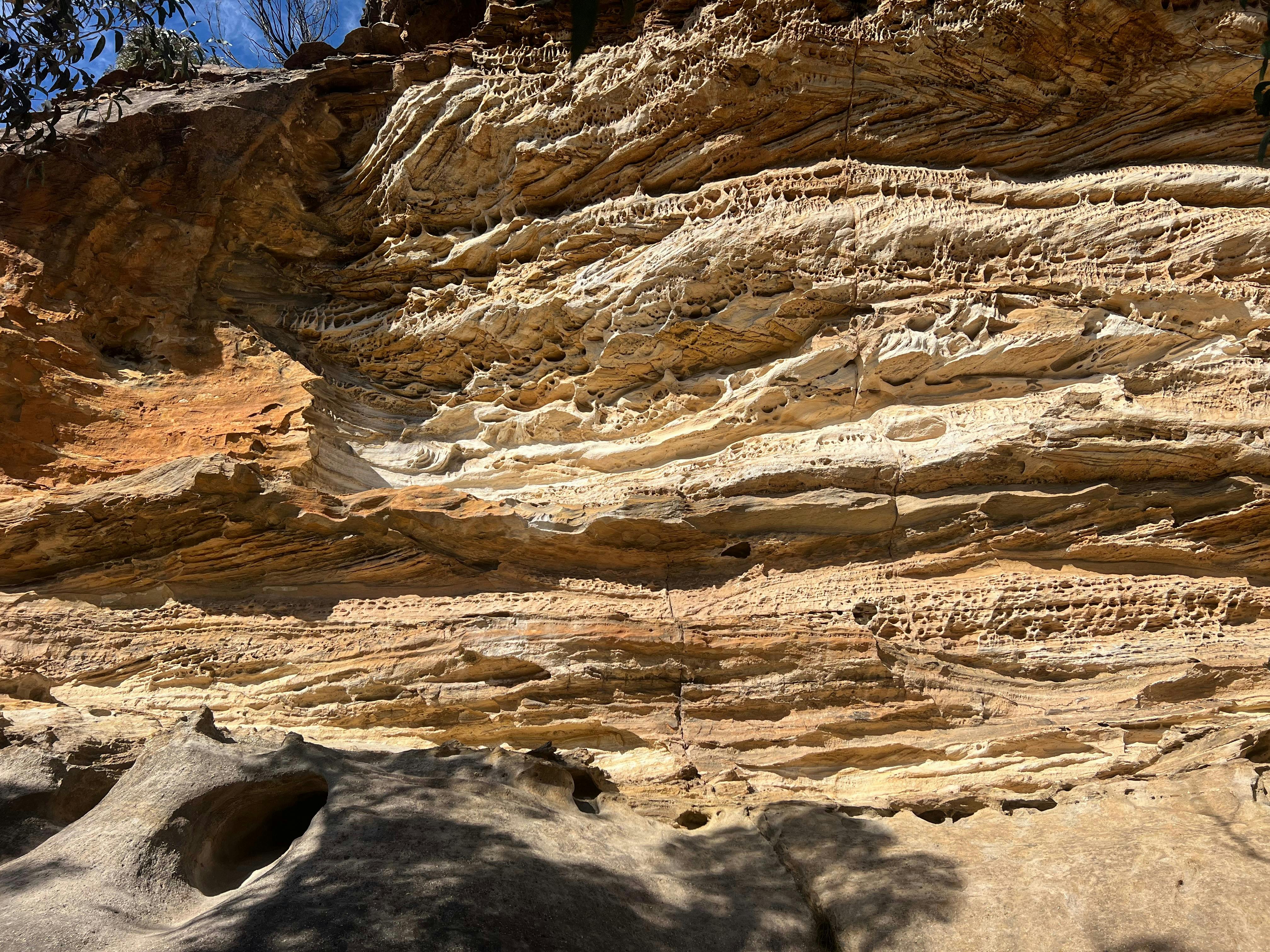 アンビルロック