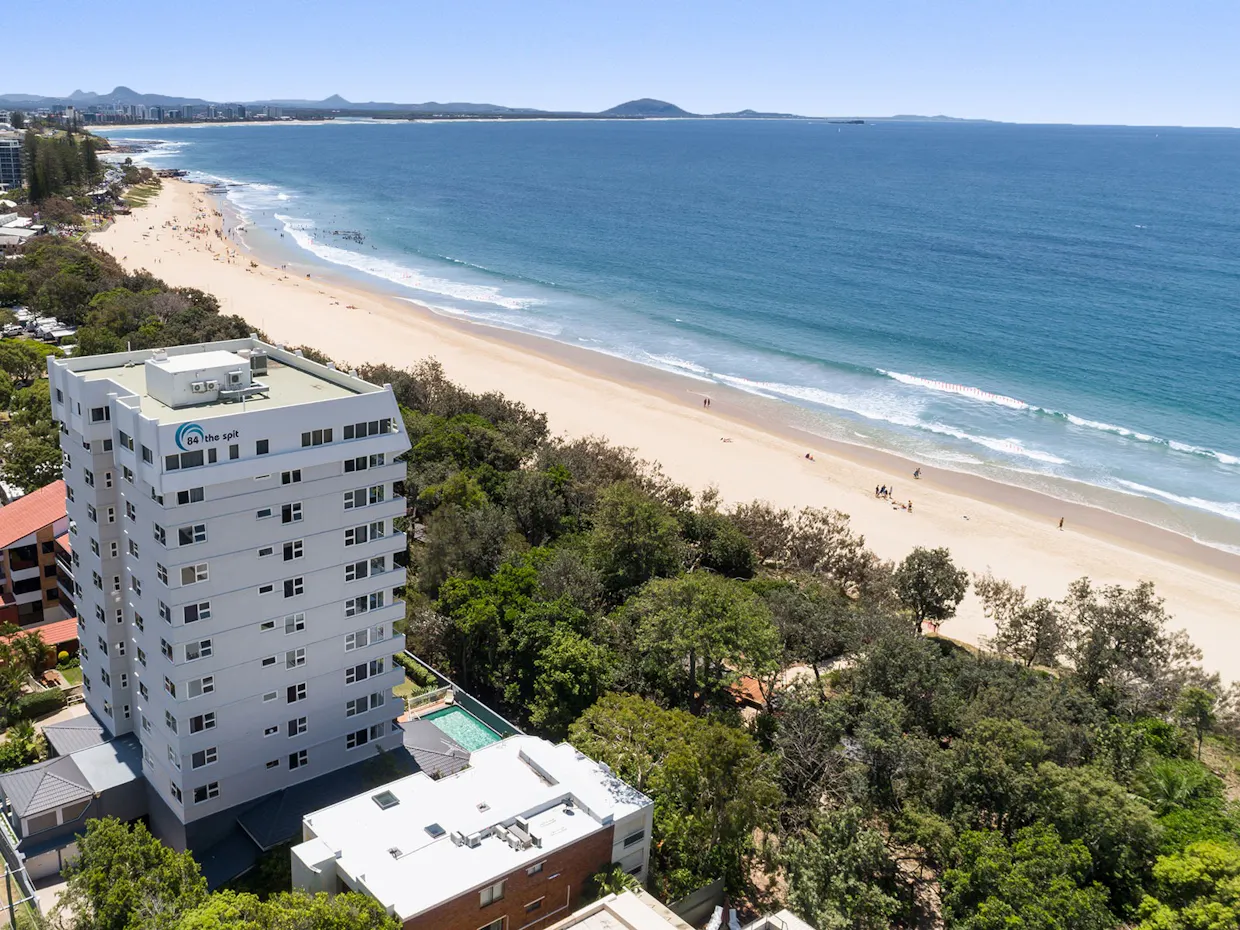 84 The Spit Holiday Apartments
