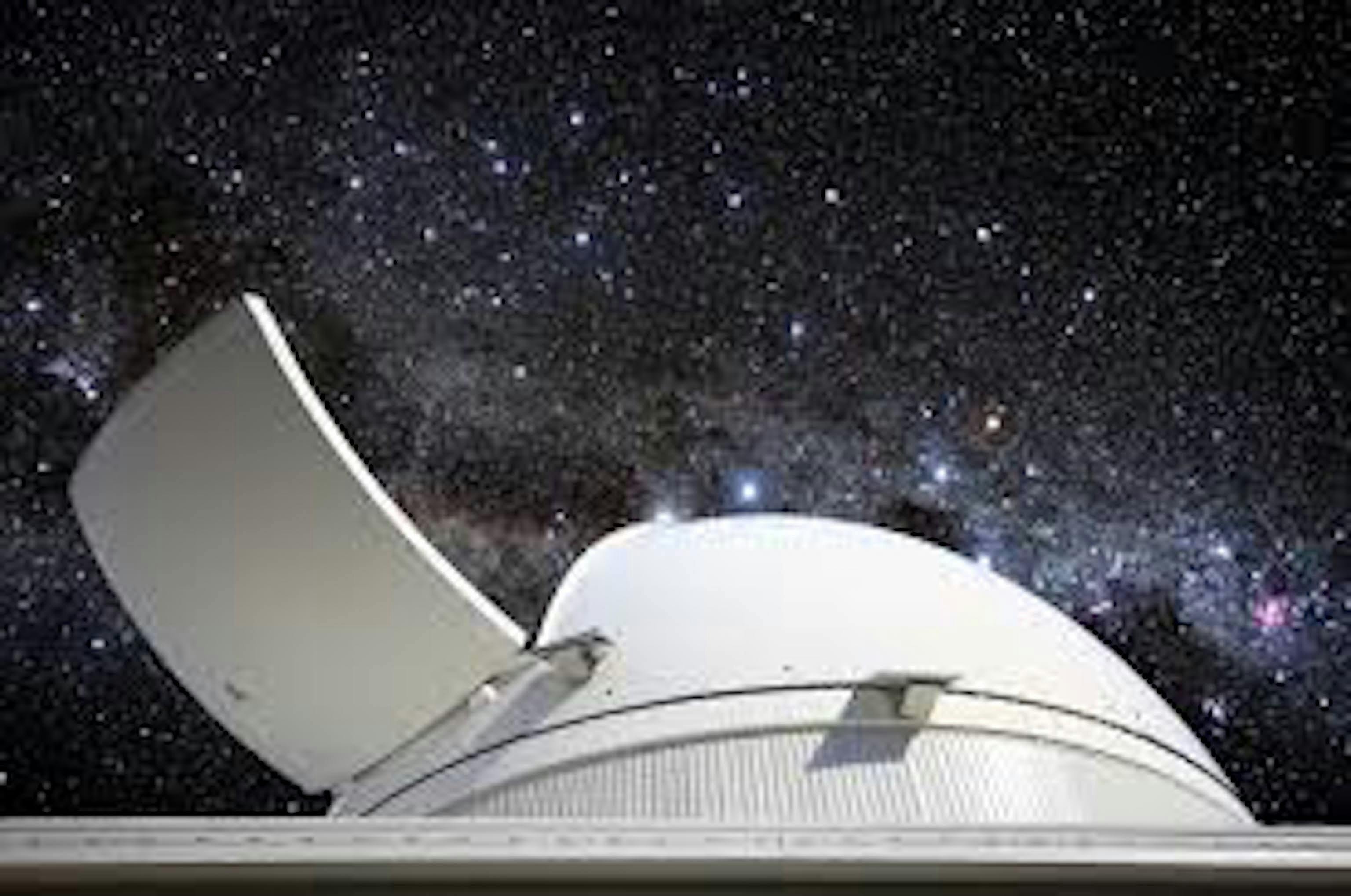 Milroy Observatory and Milky Way