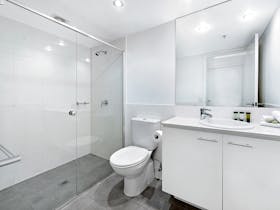 Bathroom in 3 Bedroom Apartment at ULTIQA Freshwater Point Resort