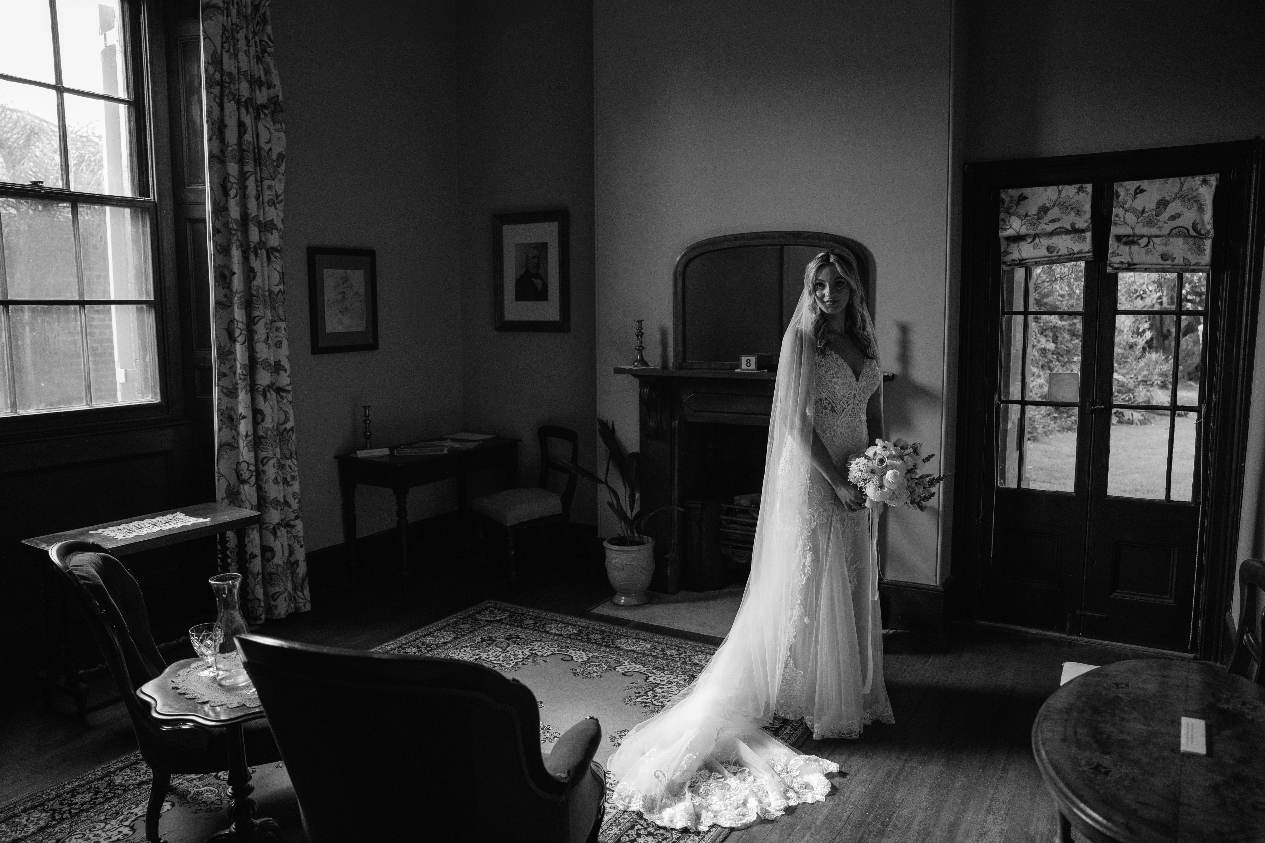 Bride, pre wedding photos in Tocal Homestead, Hunter Valley
