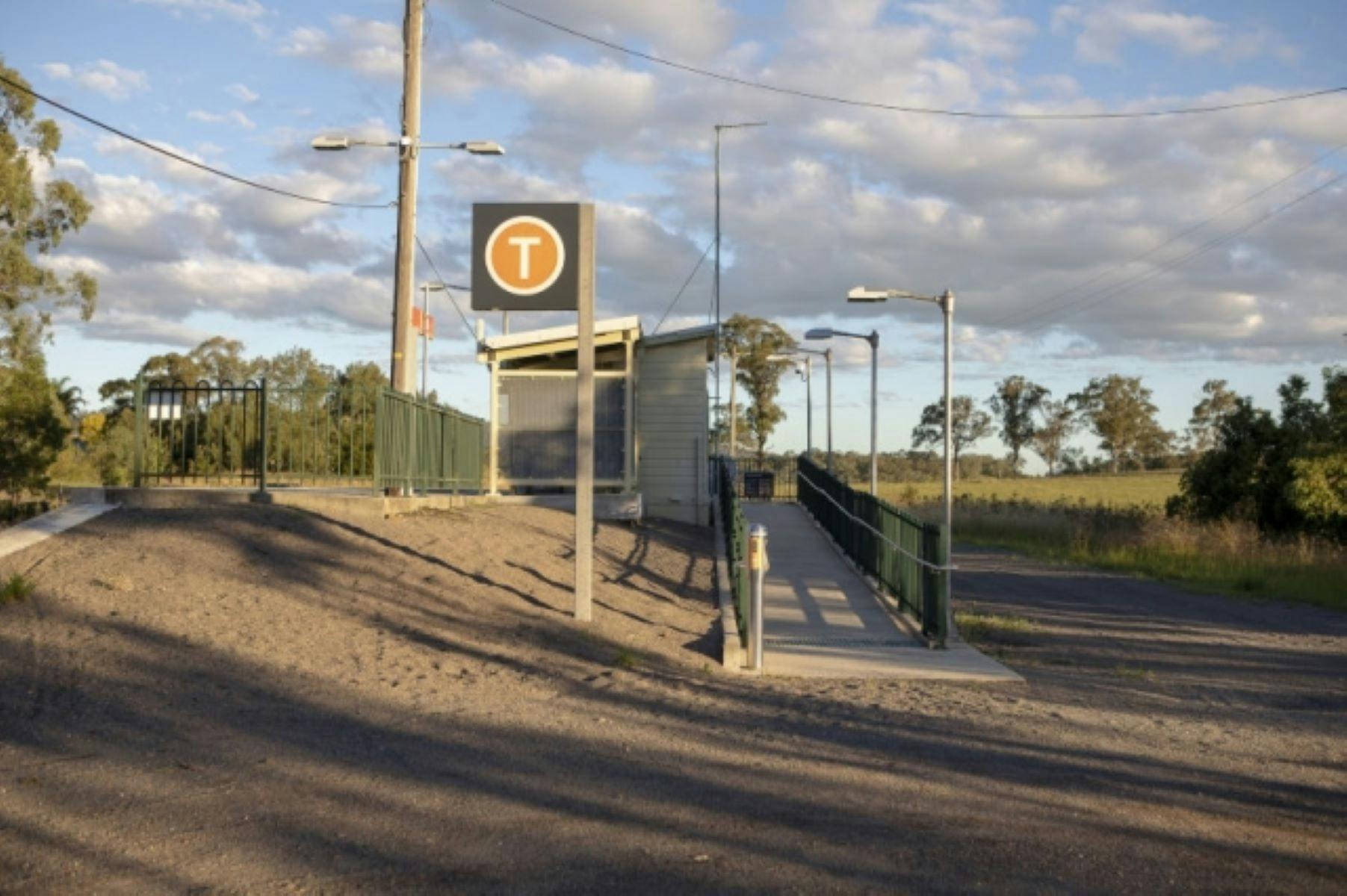Martins Creek Railway Station
