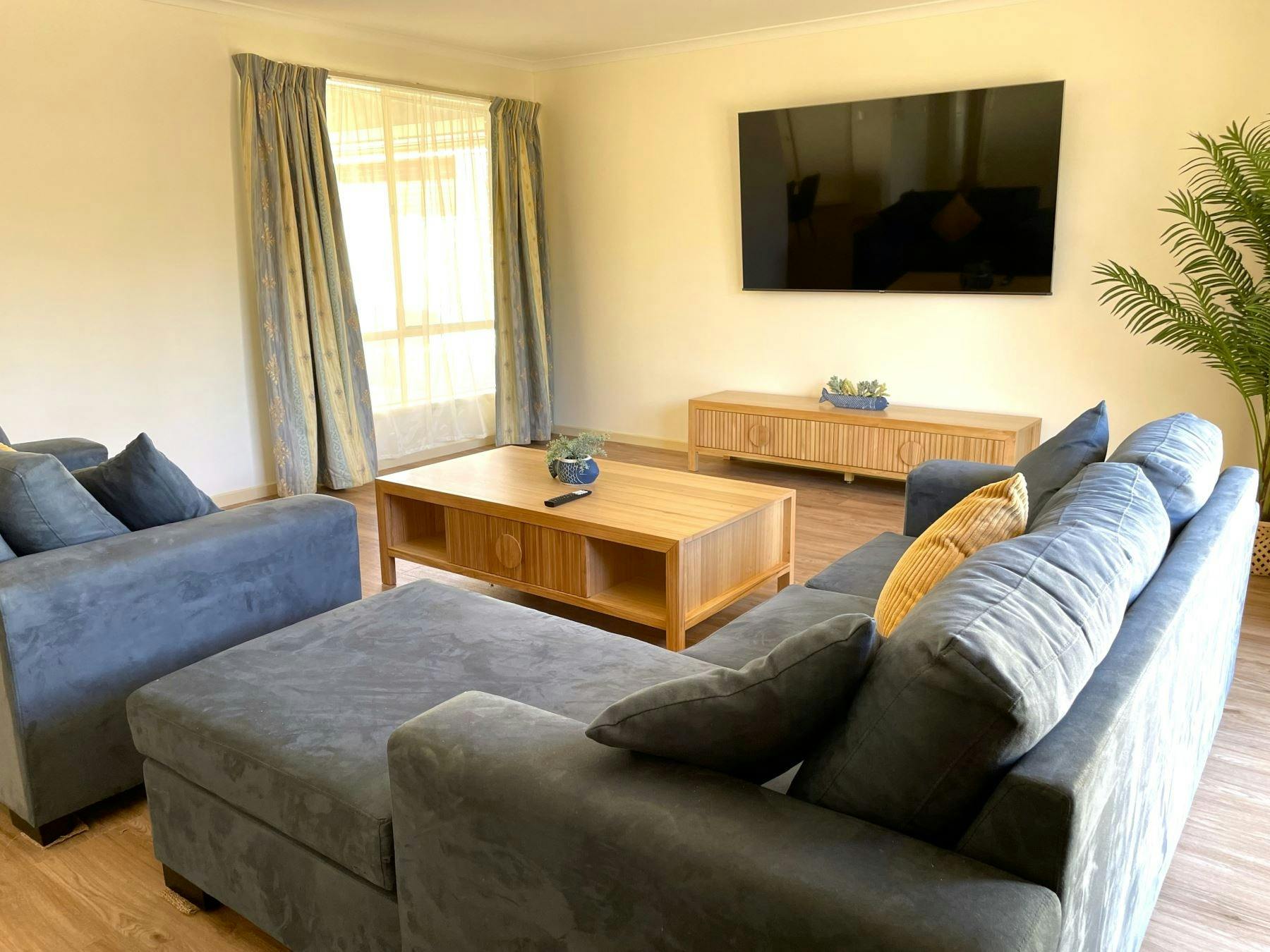 Hughes by the Sea, Moonta Bay