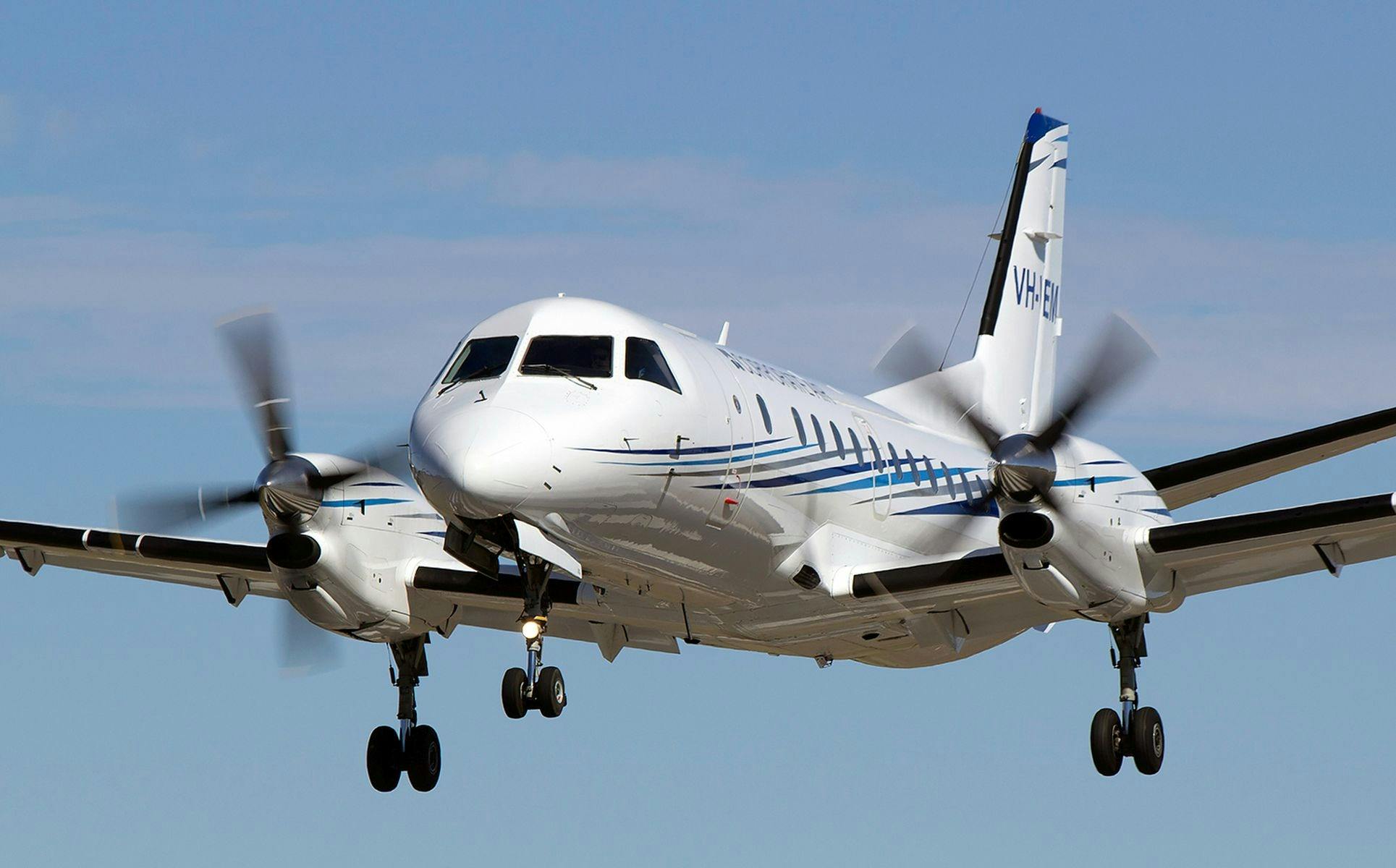 Link Airways Flights from Shellharbour to Brisbane or Melbourne