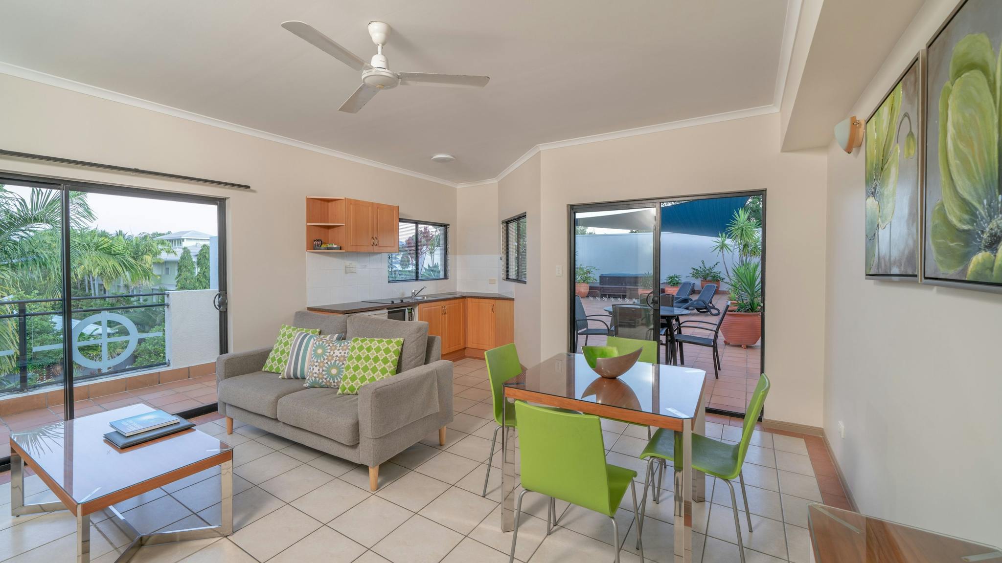 Rooftop Apartment lounge, dining & kitchenette Rooftop Apartment lounge, dining & kitchenette