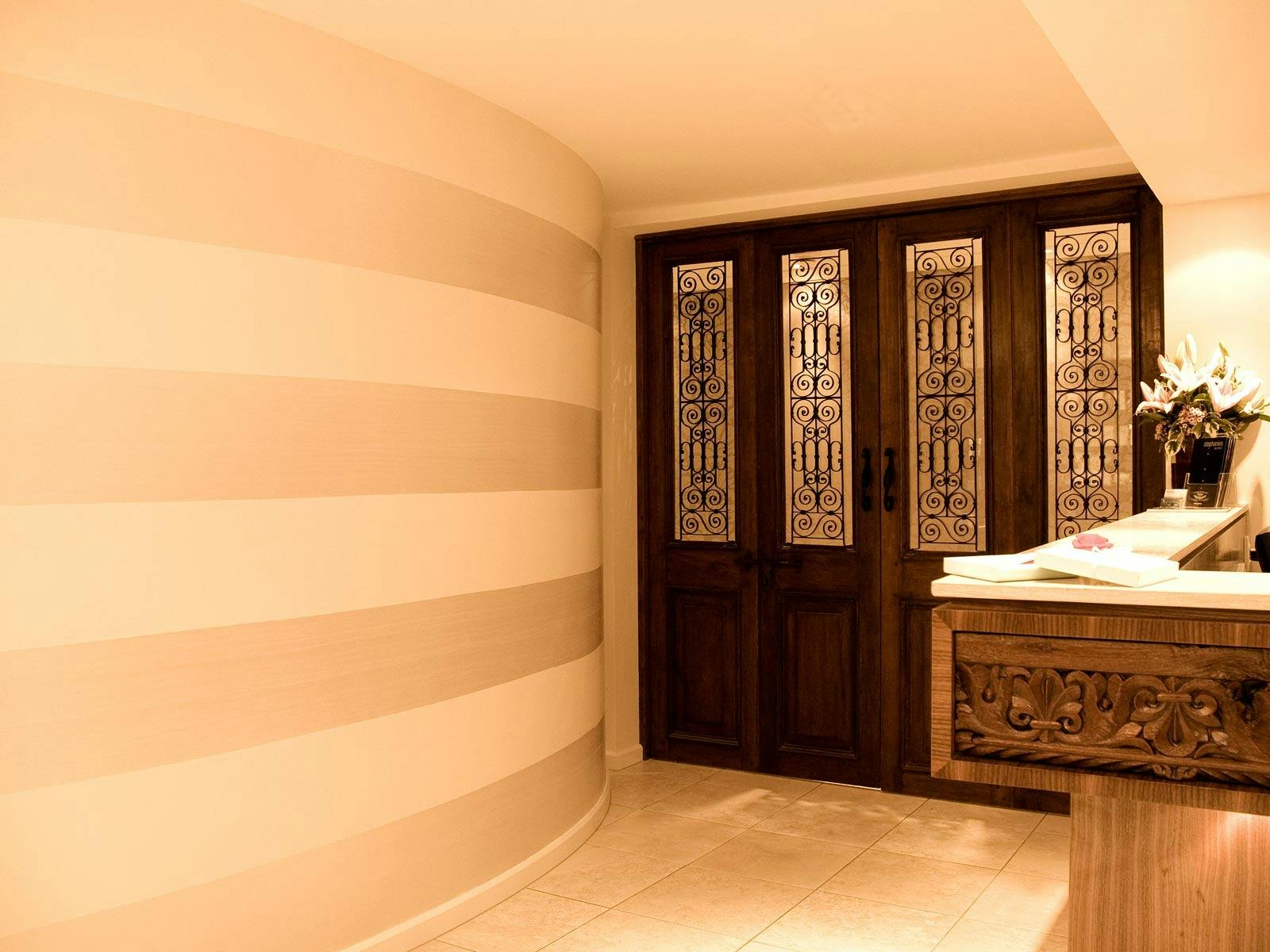 Stephanies Spa Retreat Reception