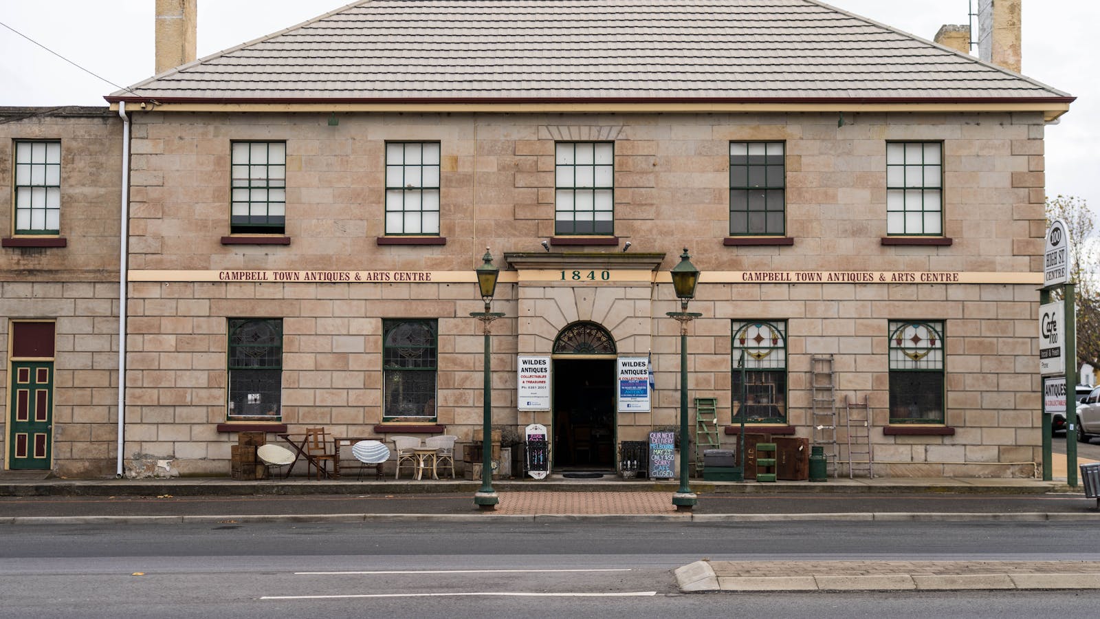 Campbell Town Antiques and Arts Centre