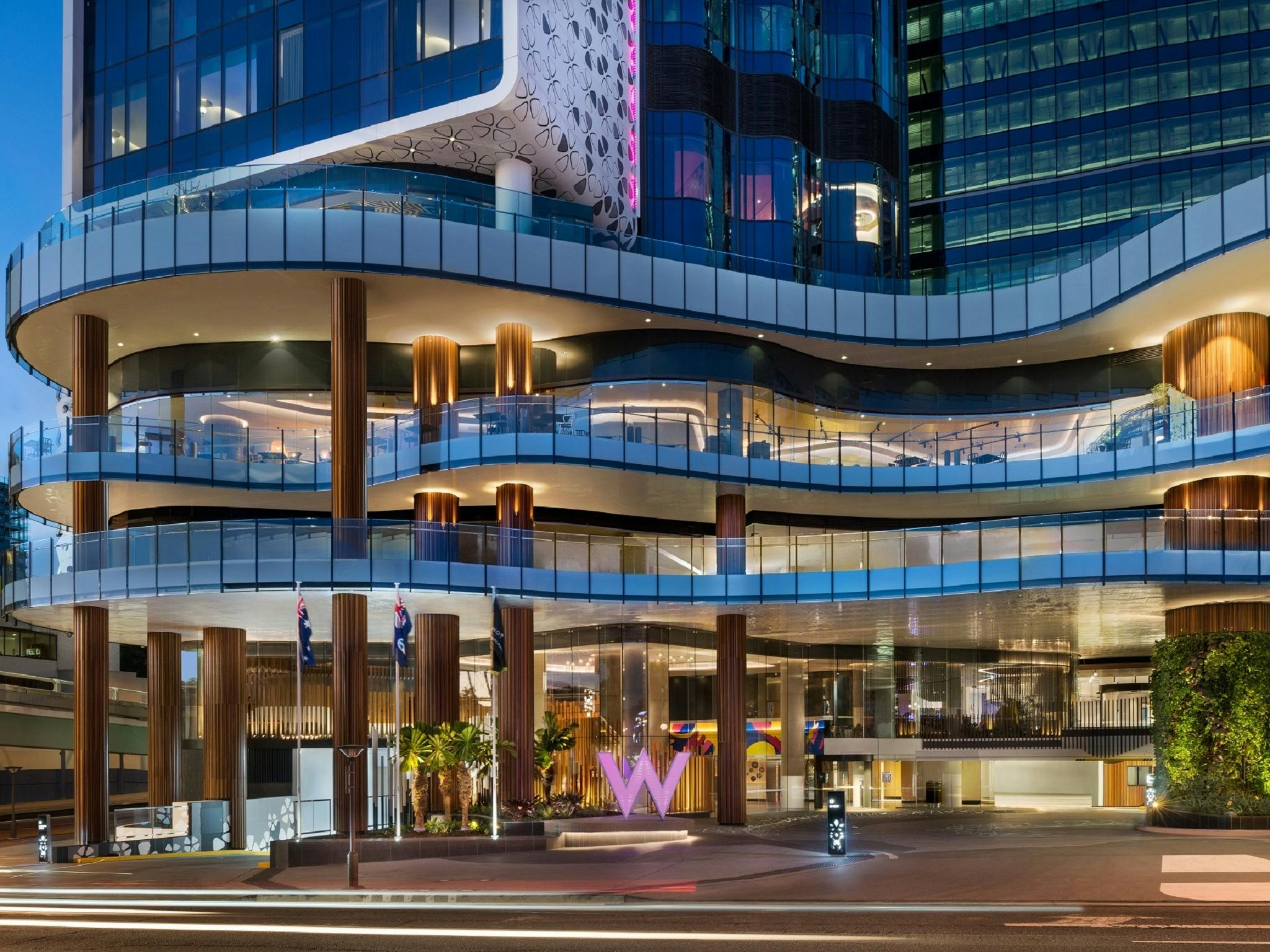 W Brisbane W Brisbane
