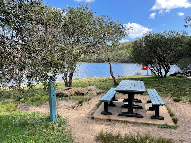 Picnic area on Manly Dam
