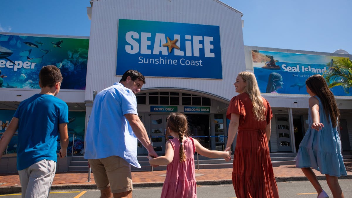Family walking into SEA LIFE Sunshine Coast