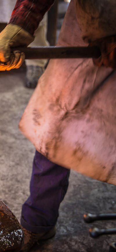 blacksmiths drifting a hammer head