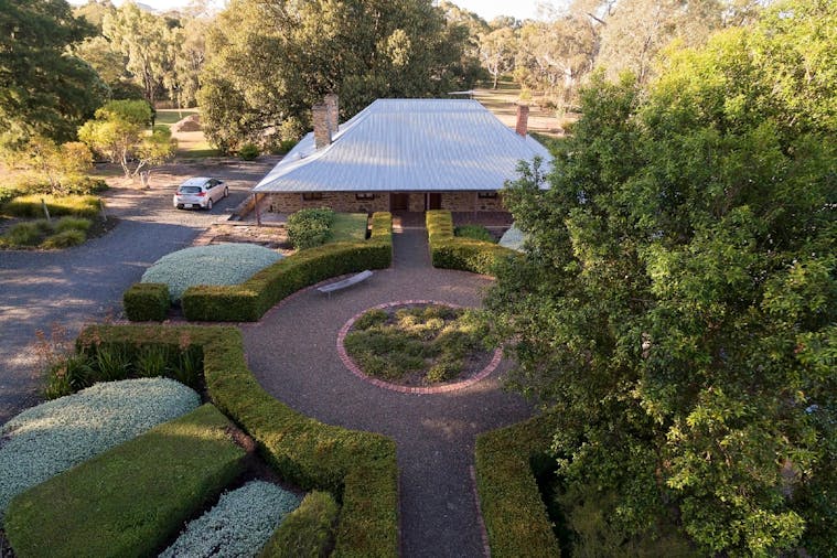 Jacobs Estate Cottage (1)