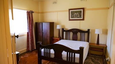 Ready-Cut Cottage - Double-bed room