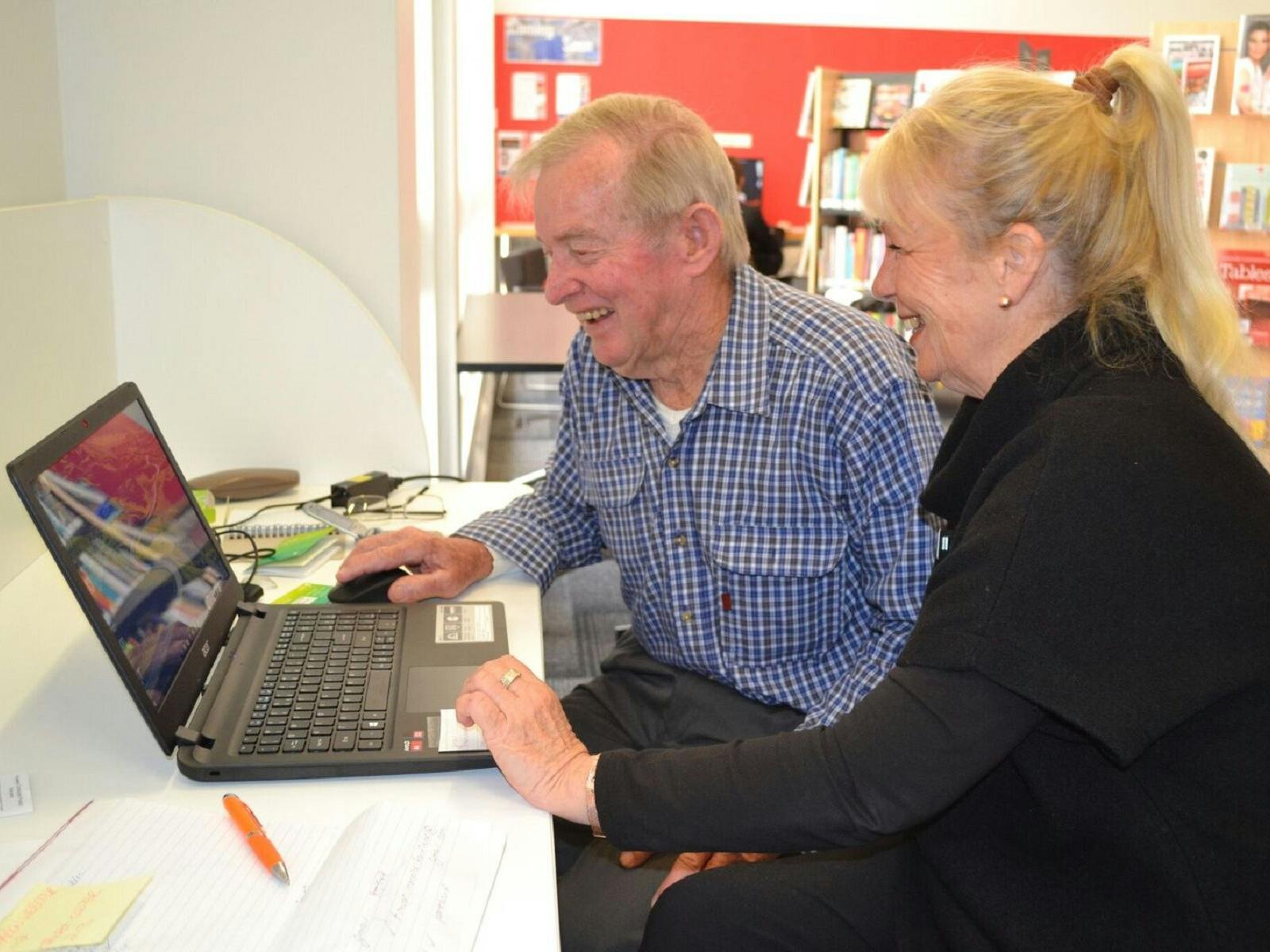 IT support and assistance at the Benalla Library