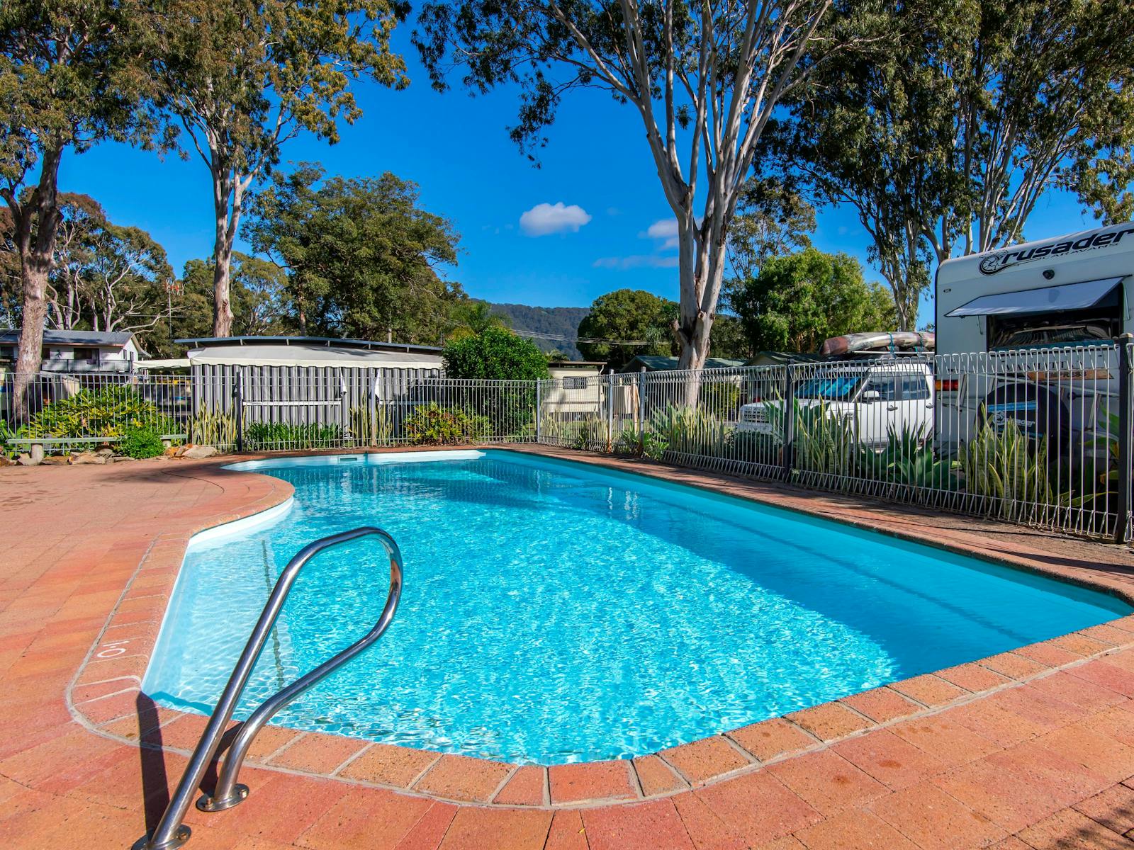 Caravan park swimming pool pet friendly accommodation mid north coast camden haven dunbogan