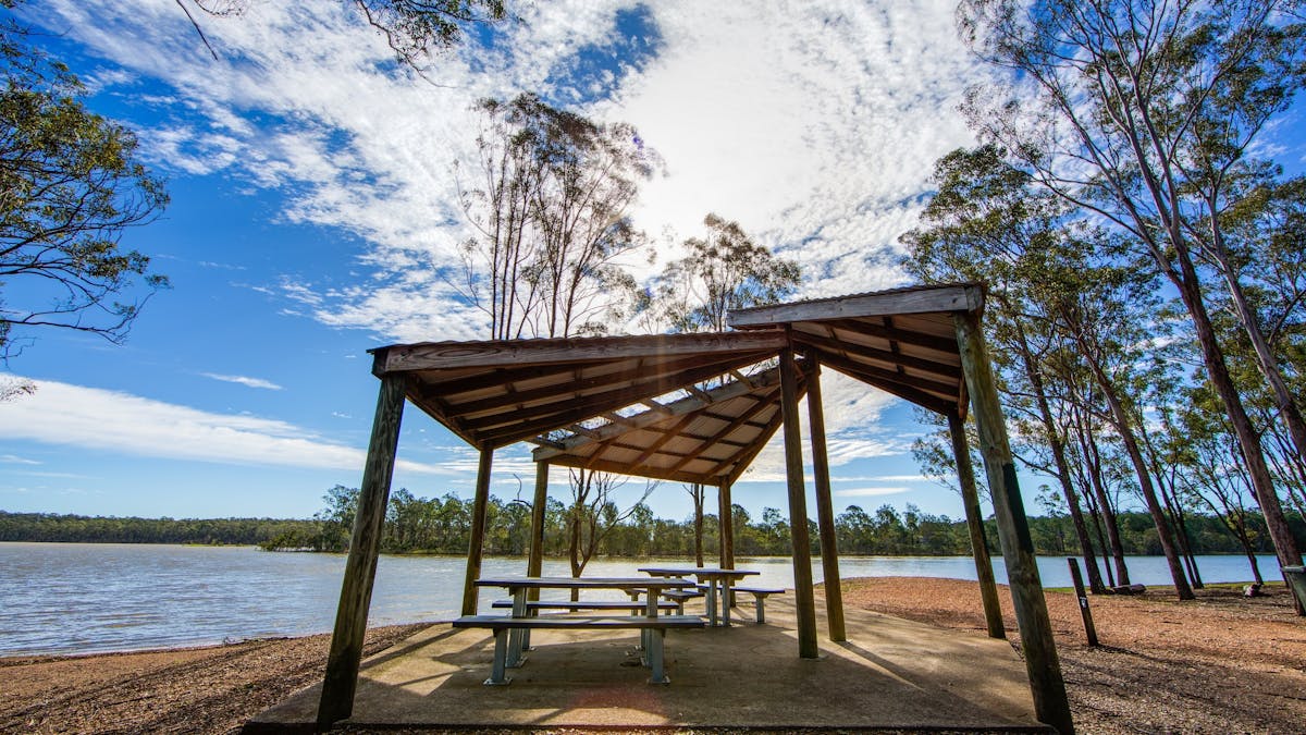 Lake_Kurwongbah_picnic_facilities_visit_moreton_bay_region