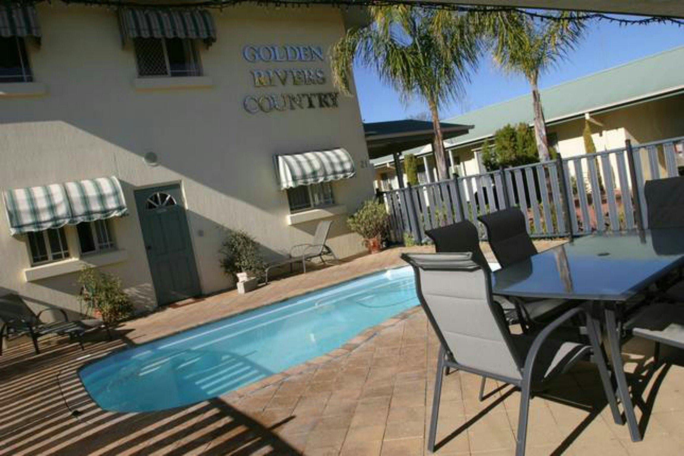 Barham Golden Rivers Holiday Apartments NSW Holidays &
