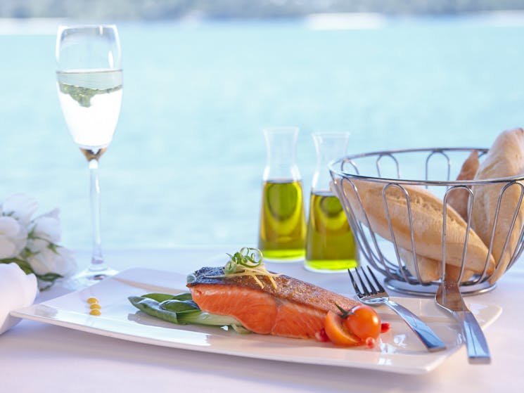 Captain Cook Cruises
