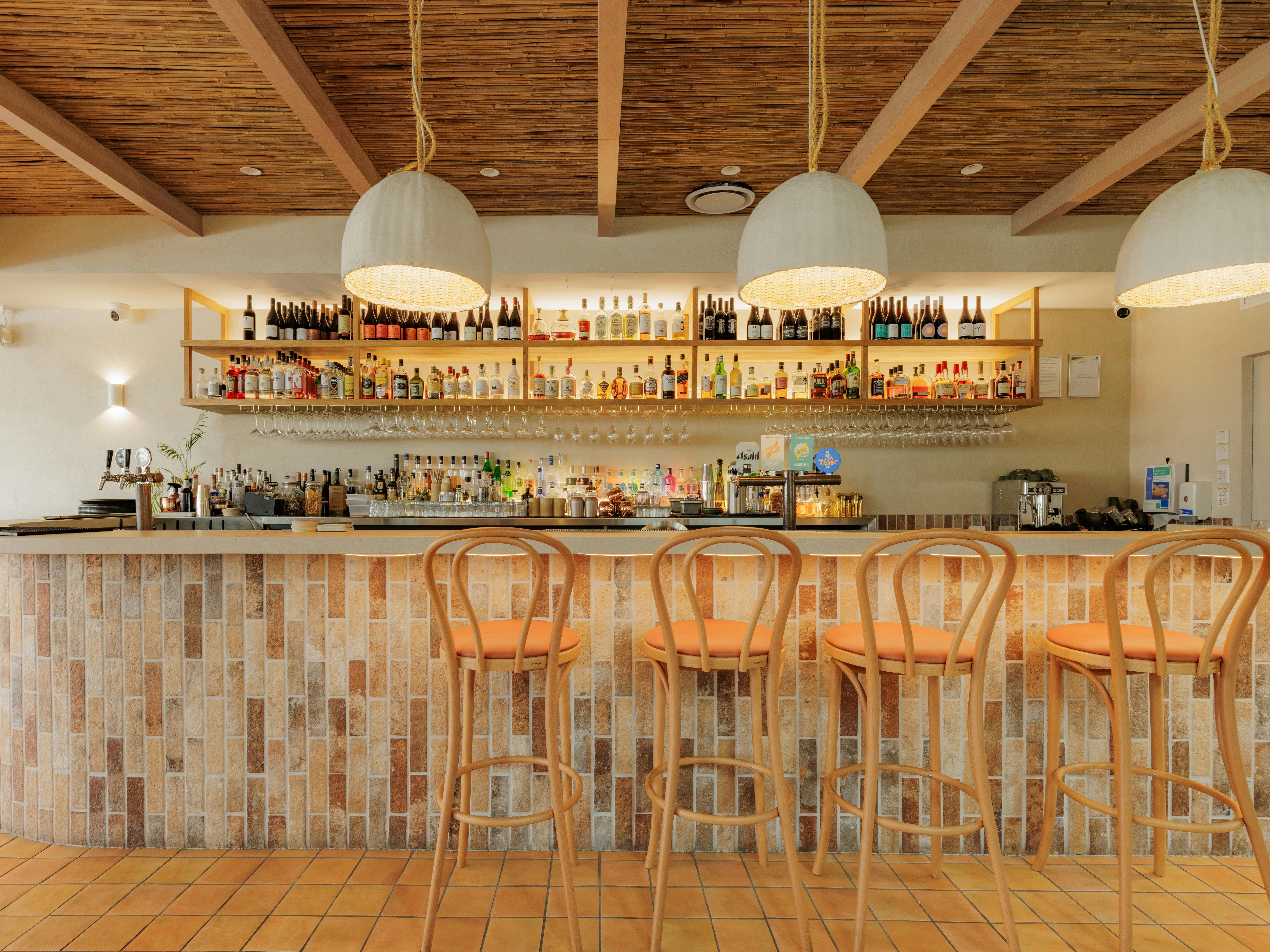 Melrose Restaurant & Rooftop Bar