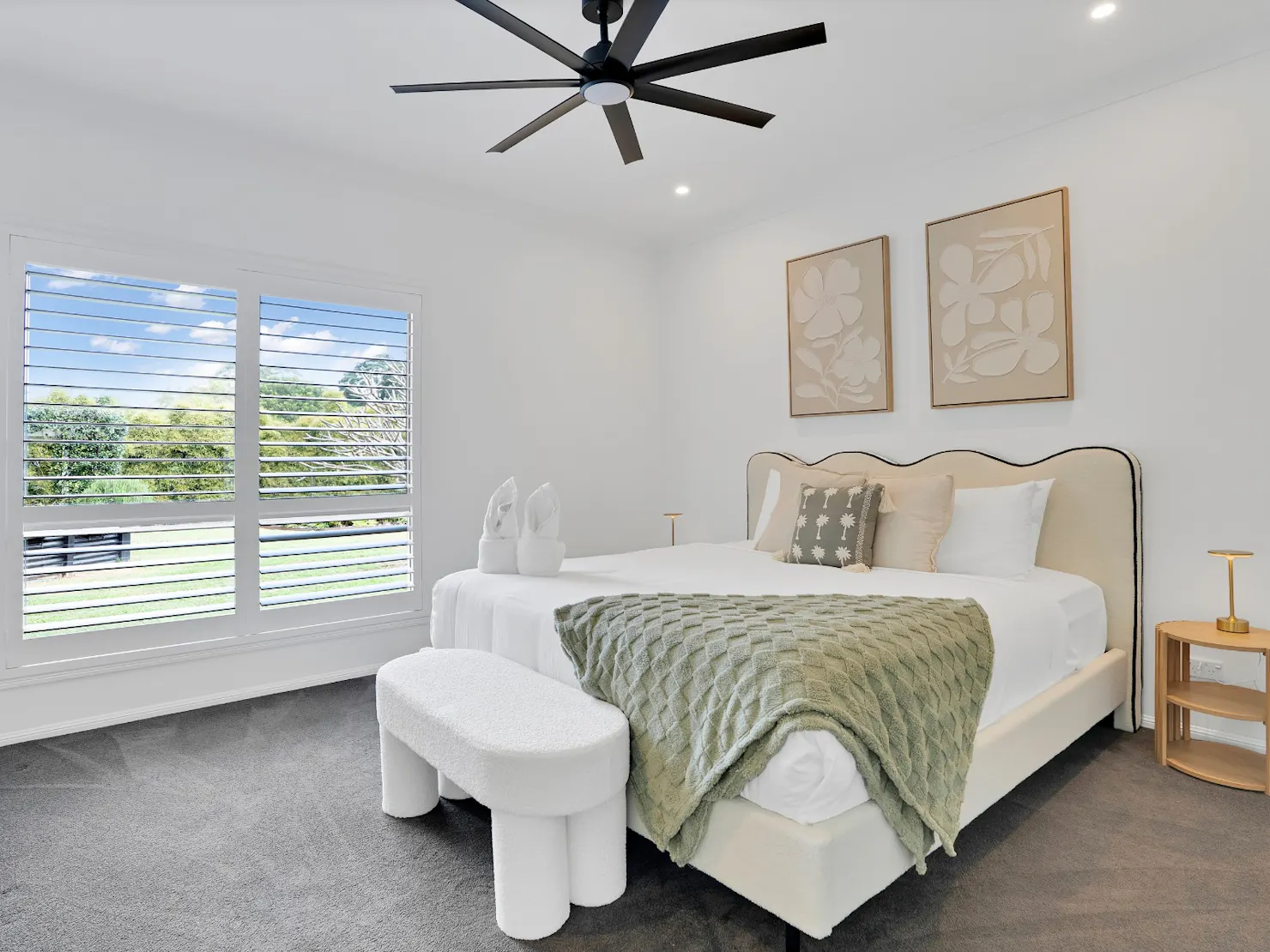 Main bedroom with king size bed, walk-in robe and ensuite