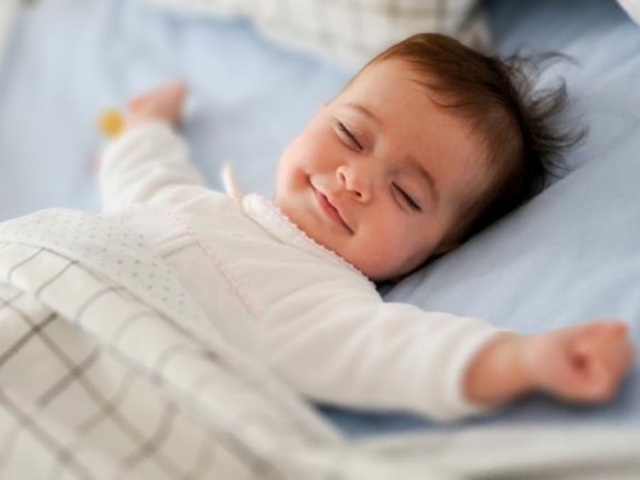 Professional Babysitters who step-in where you leave-off, providing care, support and kindness.