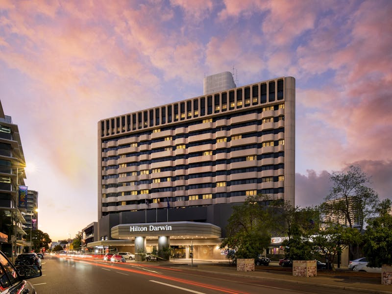darwin sunset over Hilton Darwin's building dawn dry season weather