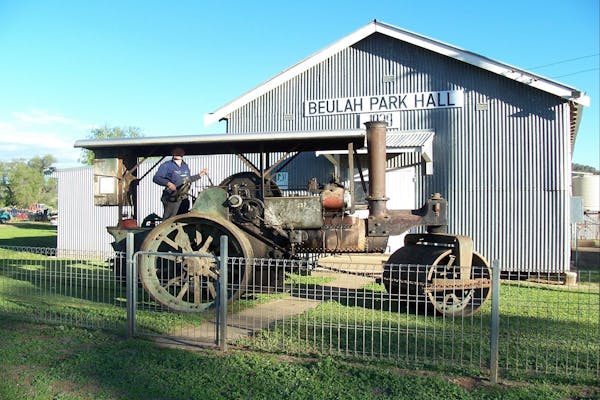 Eulah Creek Vintage Machinery Day and Cast Iron Chef  Weekend
