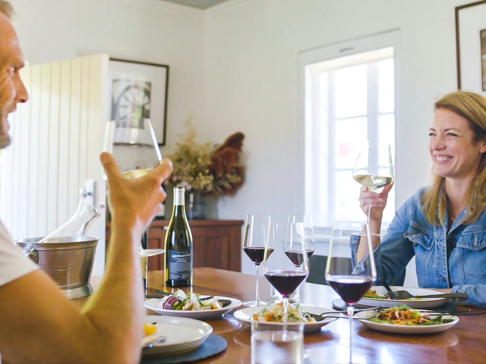 Two Hands Vineyard Tour Flagship Experience Lunch