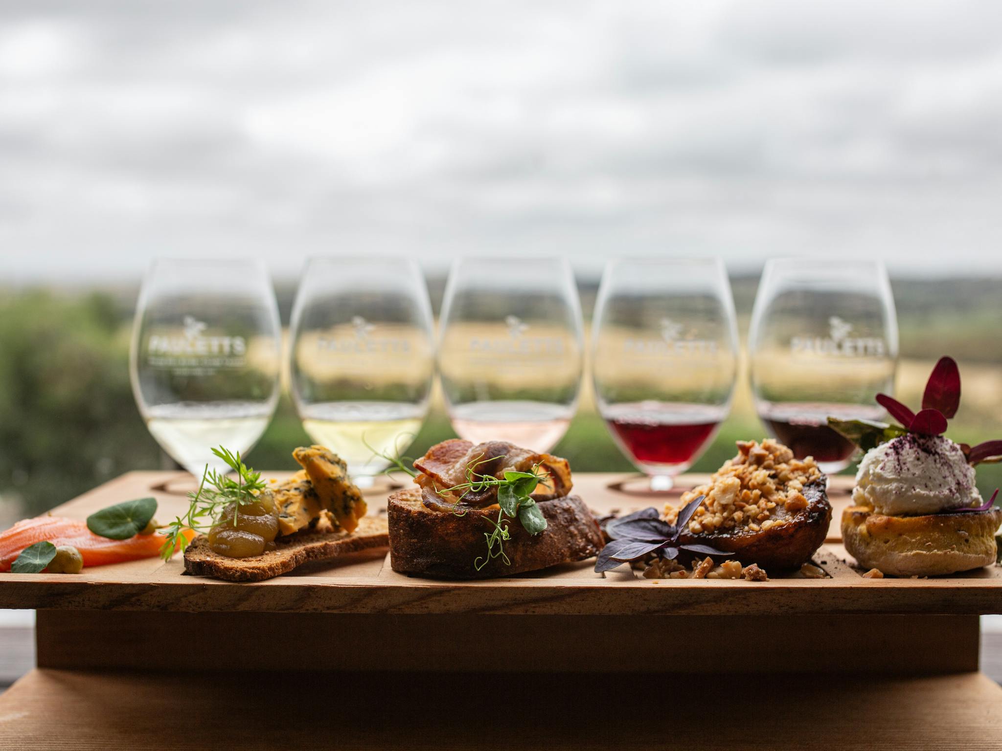 Pauletts Canape & Wine Flight Experience