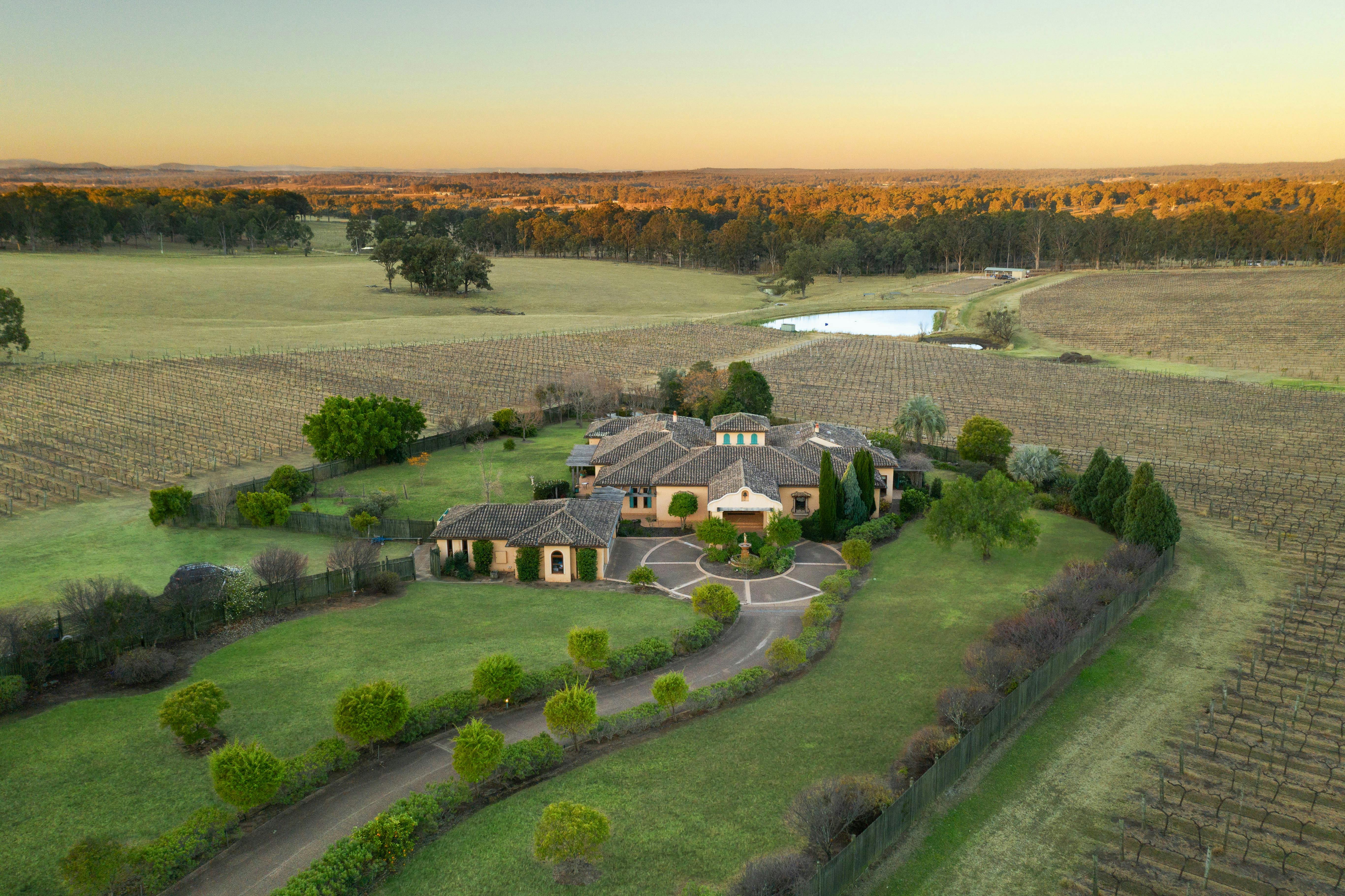 Iron Gate Estate - Entrance Driveway
