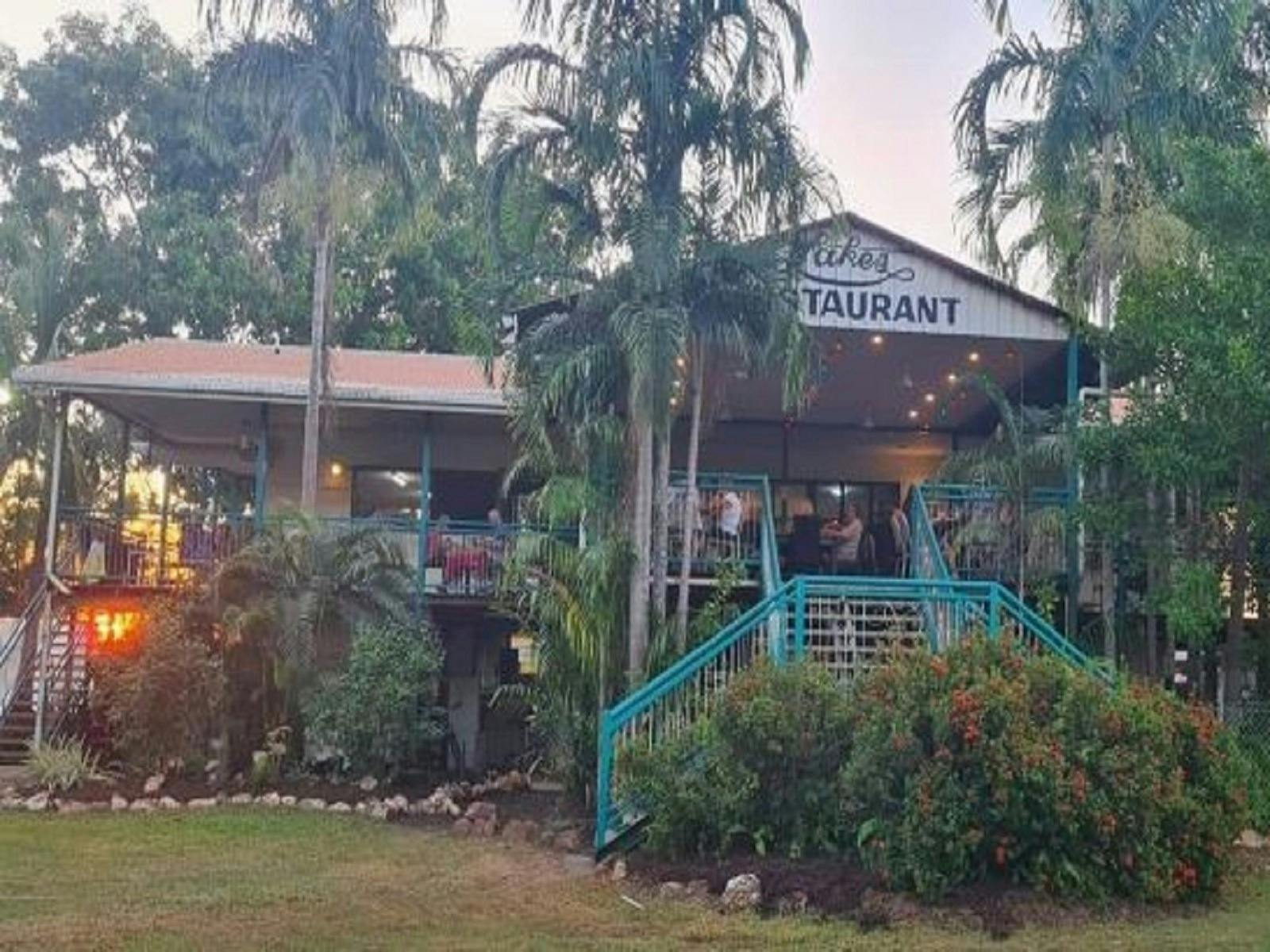 AAOK Lakes Resort and Caravan Park