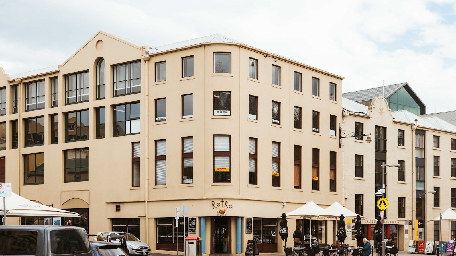 Salamanca Galleria building. We are on the top level