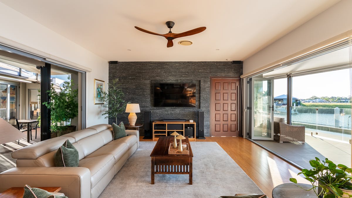 Lounge area