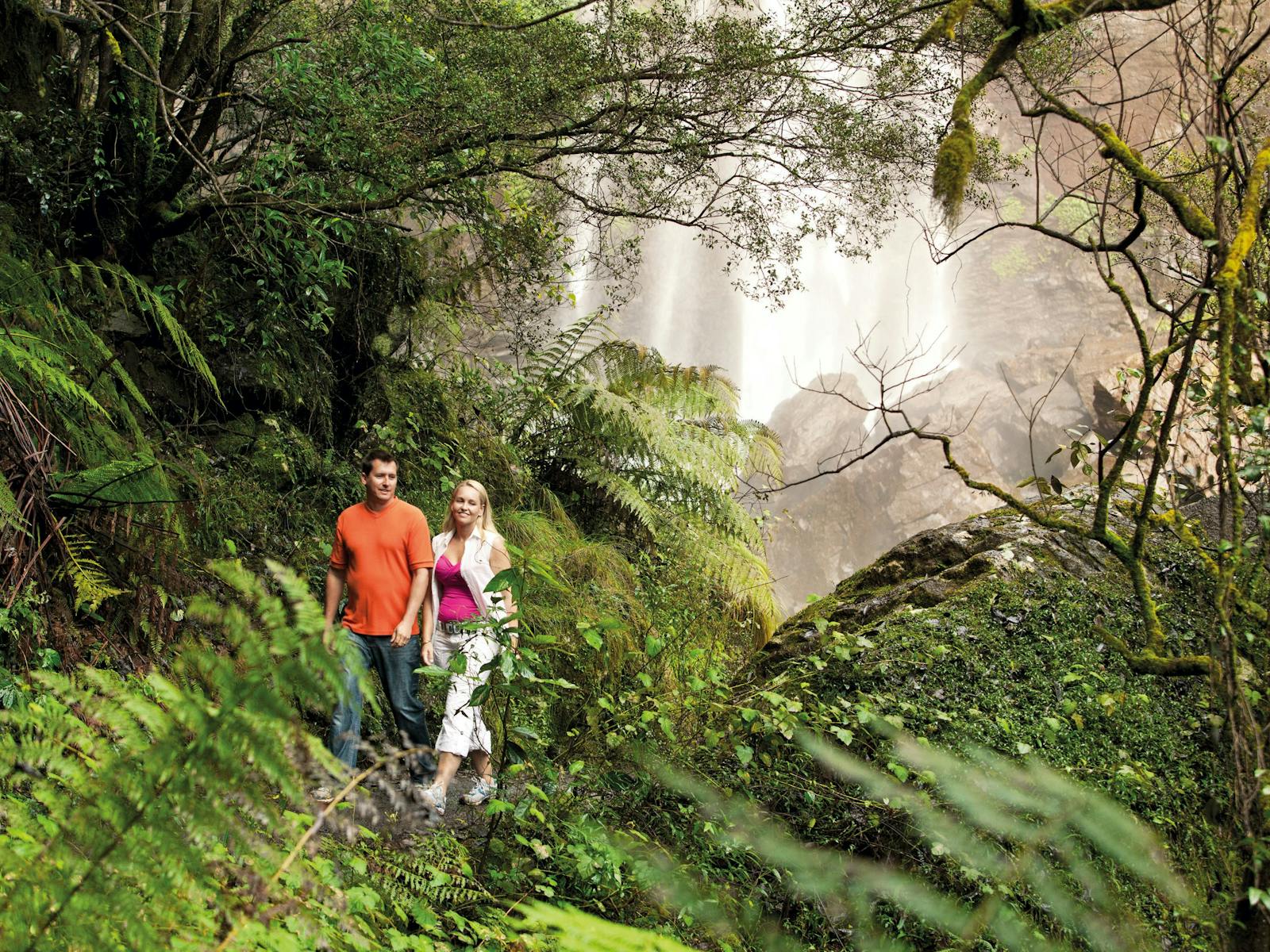 Gourmet Country Escape - Brisbane to Stanthorpe and Toowoomba