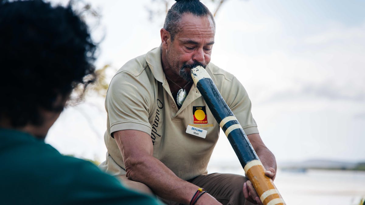 didgeridoo playing