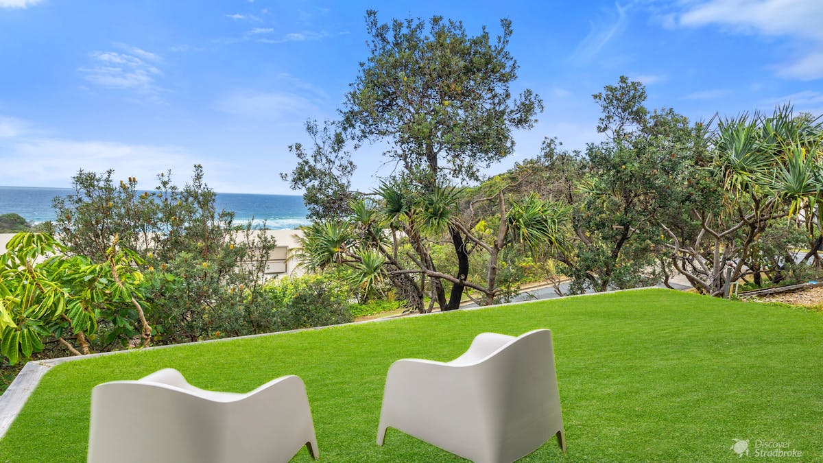 The Pod Straddie