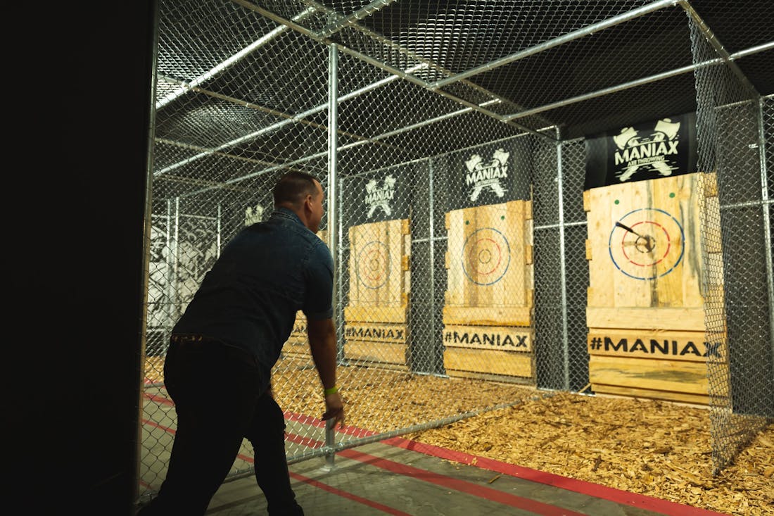 MANIAX Axe Throwing Adelaide, Attraction South Australia