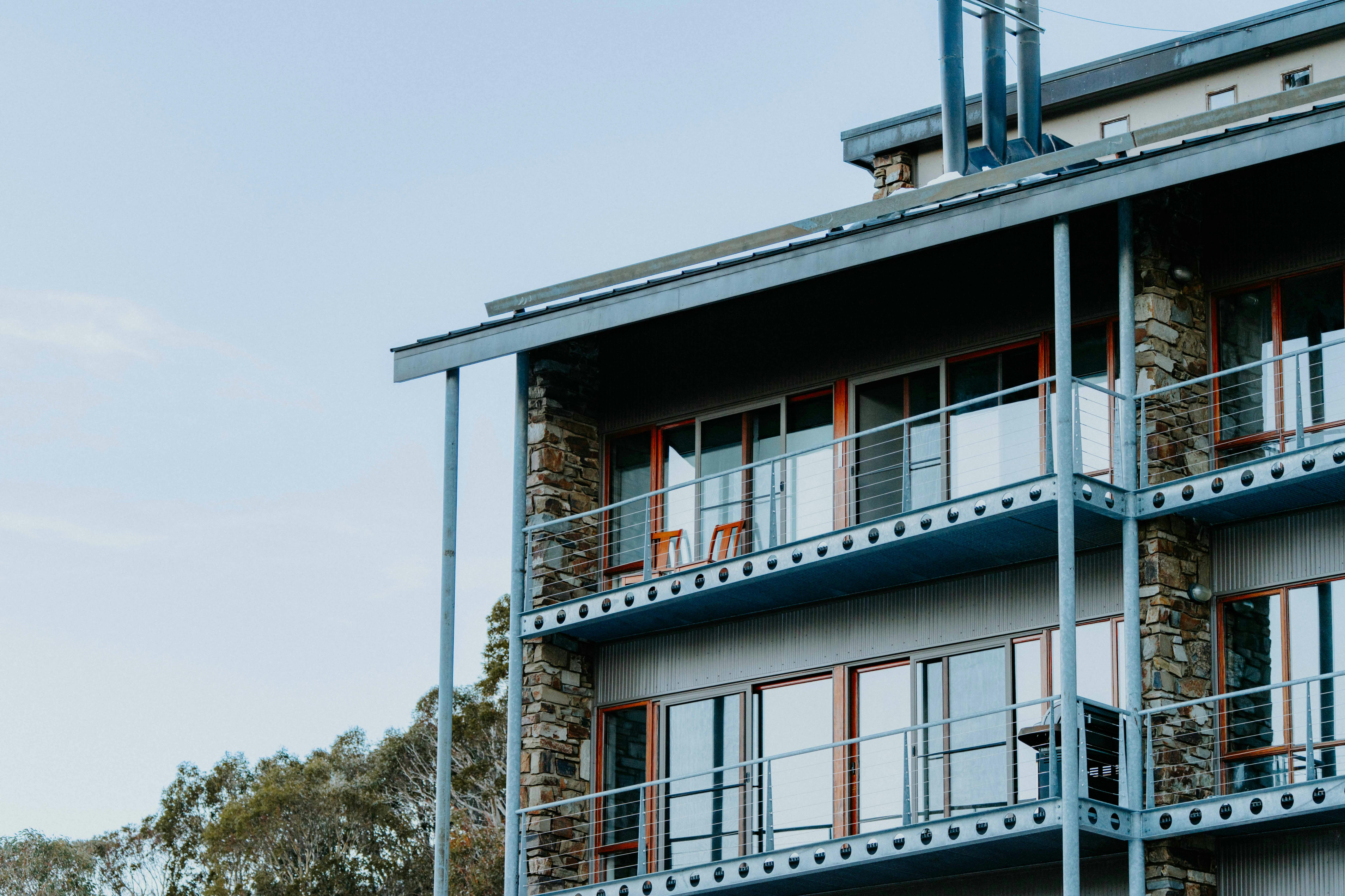 Balconies Alpine Woodsmoke, Falls Creek