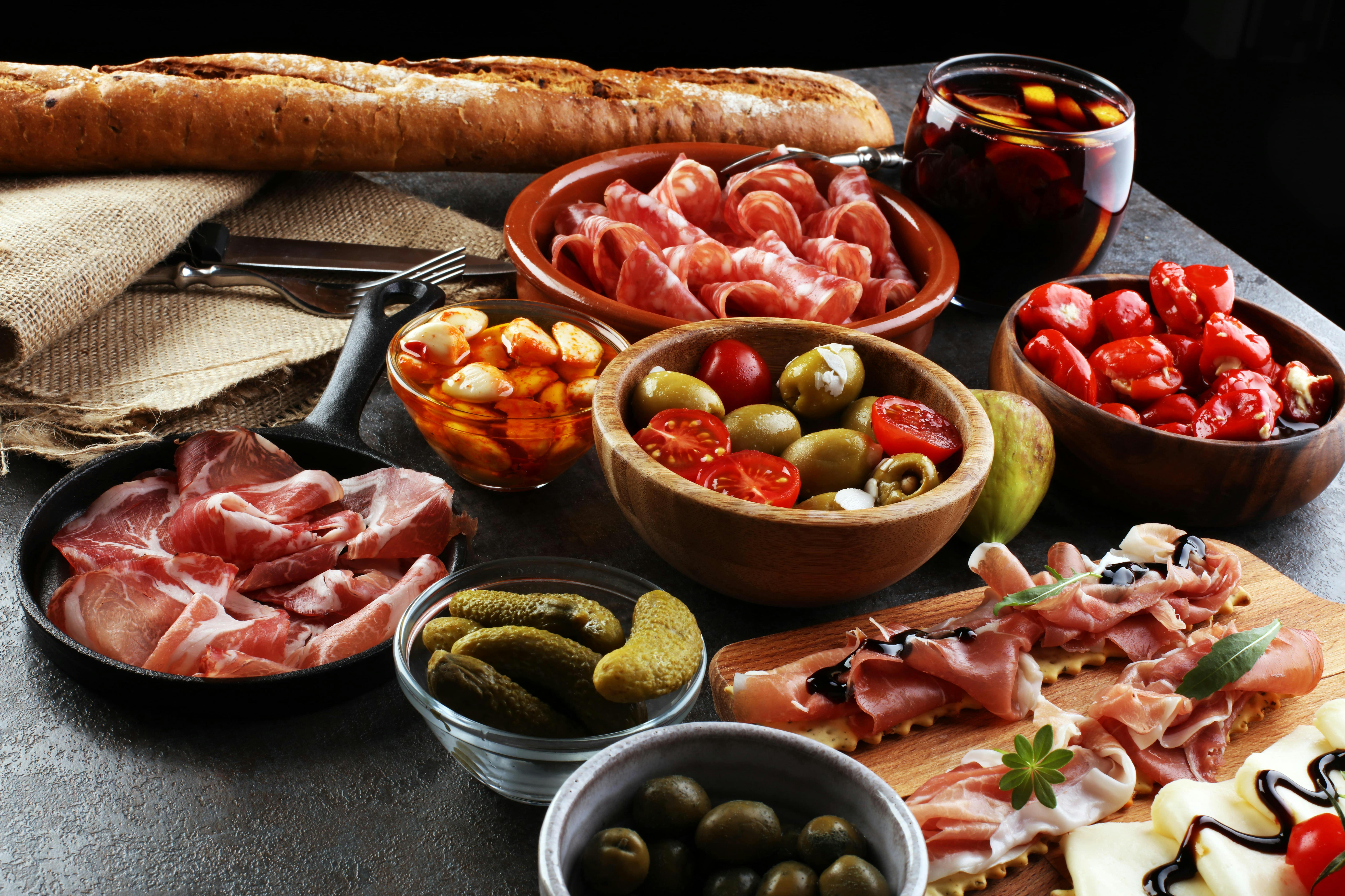 Spanish Sundays at The UPPside
