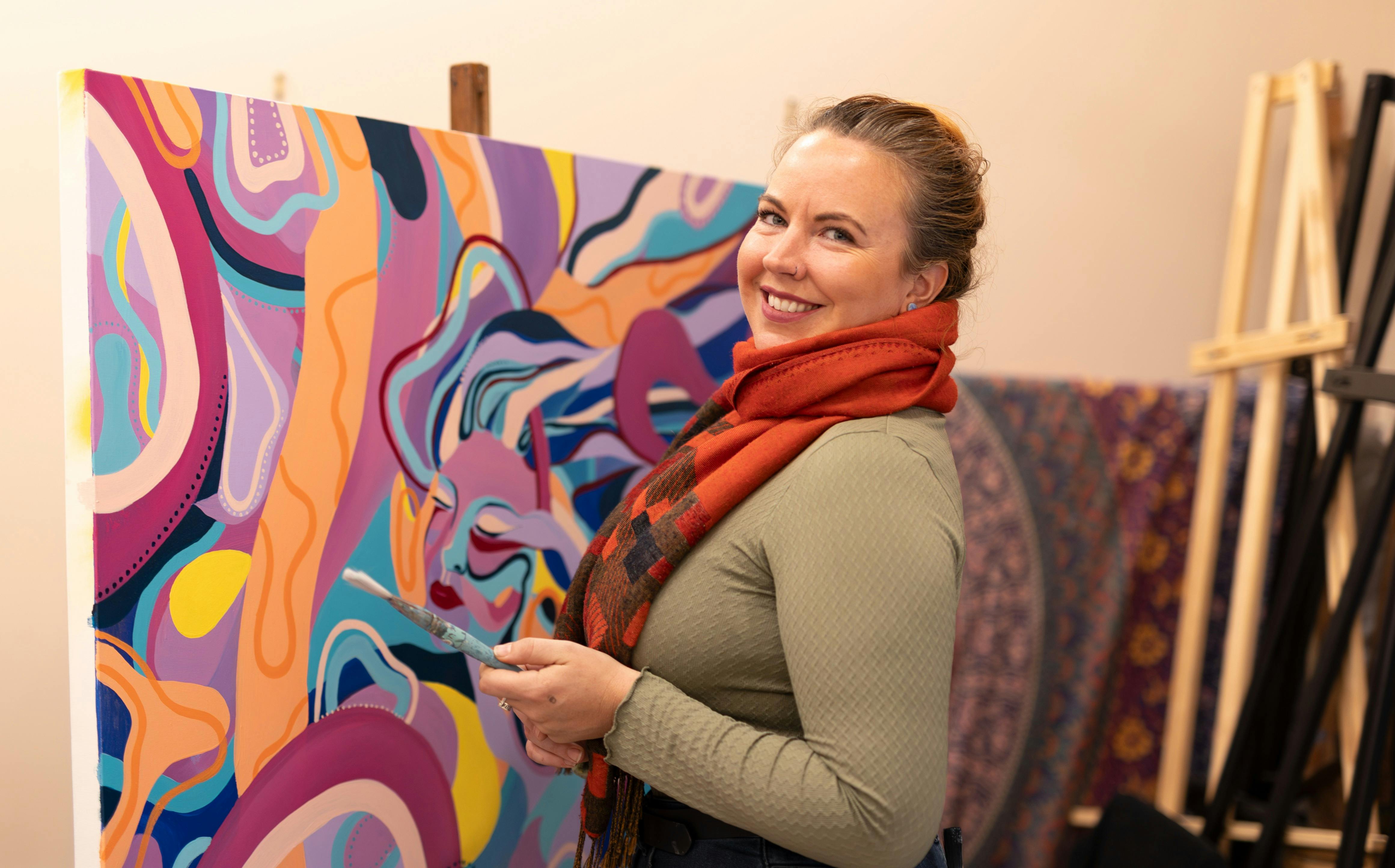 Evelyn Joy - The Joy Collective Painter/Murals