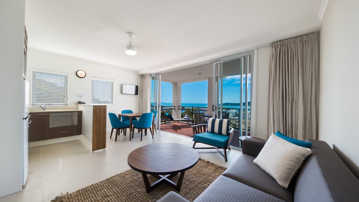 2 Bedroom Ocean View Apartment