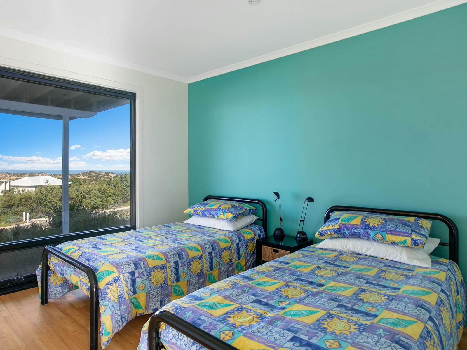 Architect Designed Spectacular Beachhouse with Sweeping Views