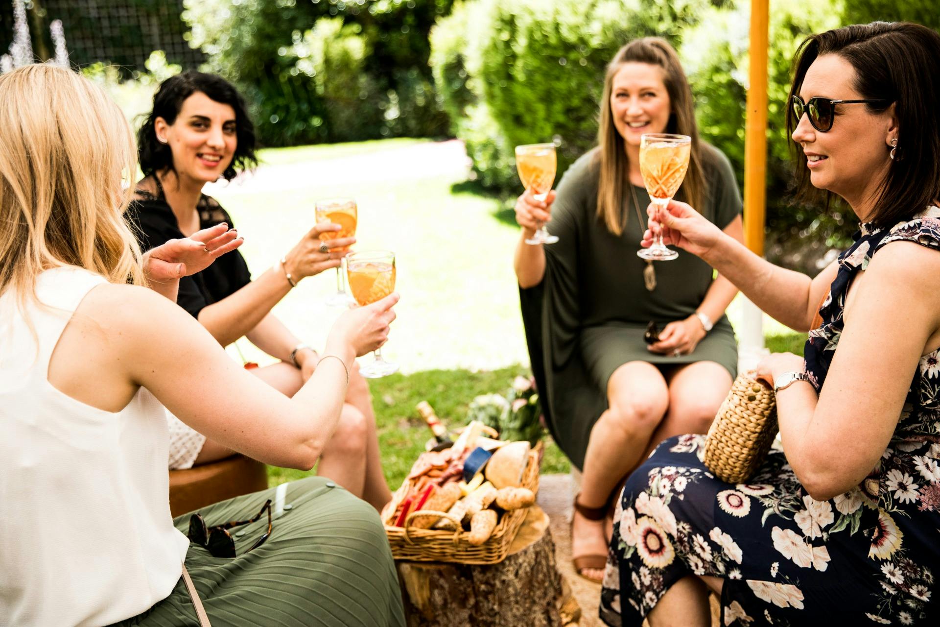 Relax in our beautiful garden and enjoy the 2022 Melbourne Cup fun with live screening of the race