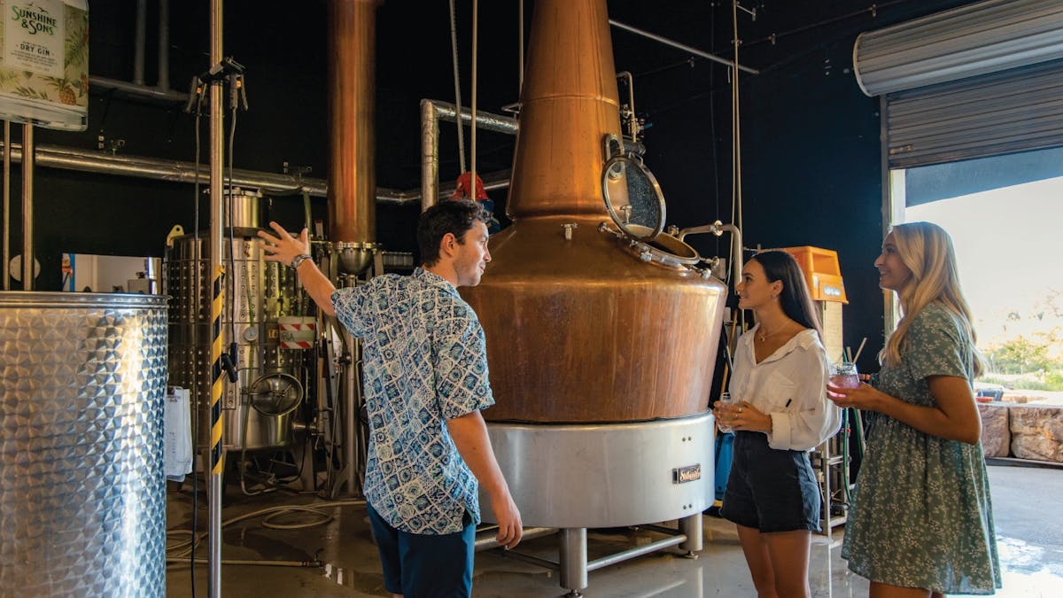 Nil Desperandum Rum  - tour of the rum stills