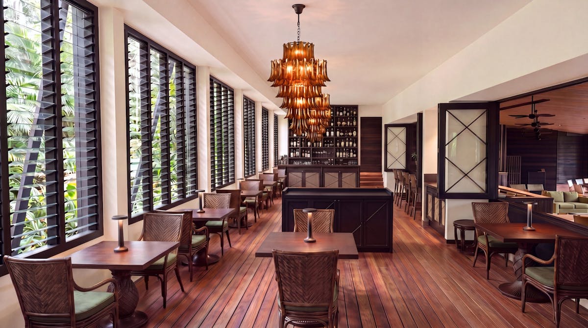 Ever Bloomfield Long Room Restaurant