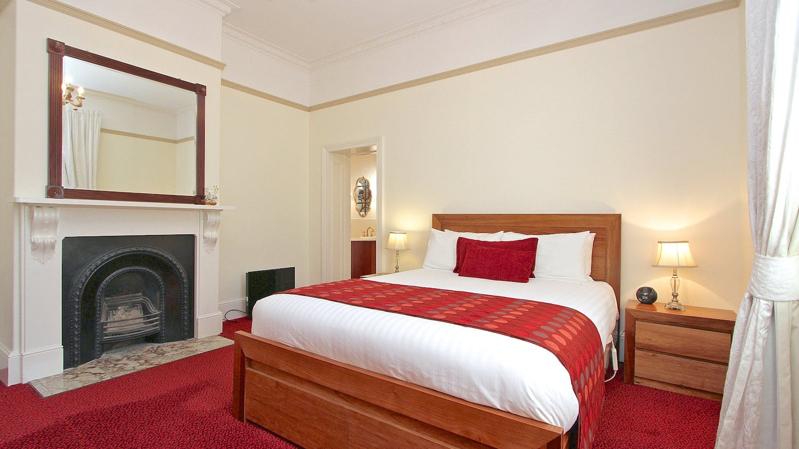 Grosvenor Court Apartments