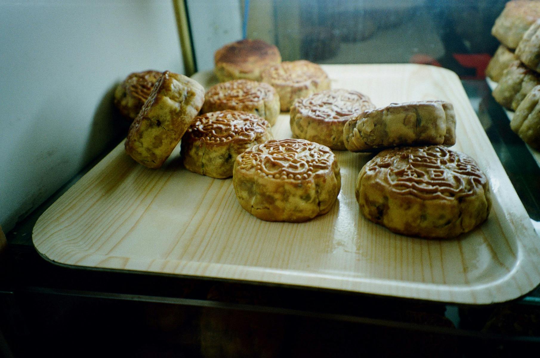 Exhibition: Mooncake World: Yan Nan (Lulu) Xu (Curator), Chanel Nguyen, Natalie Loos