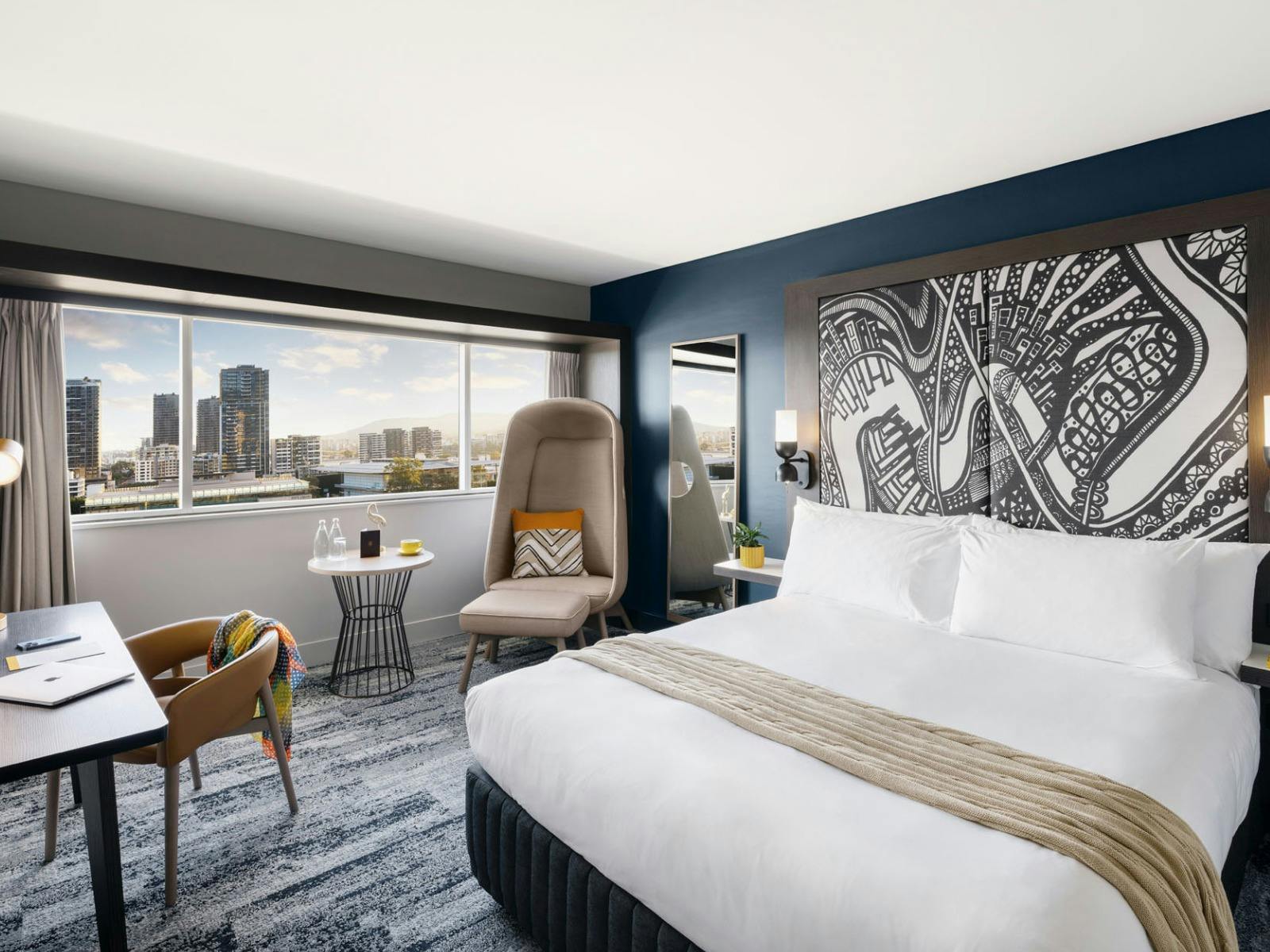 voco Brisbane City Centre Standard Room voco Brisbane City Centre Standard Room
